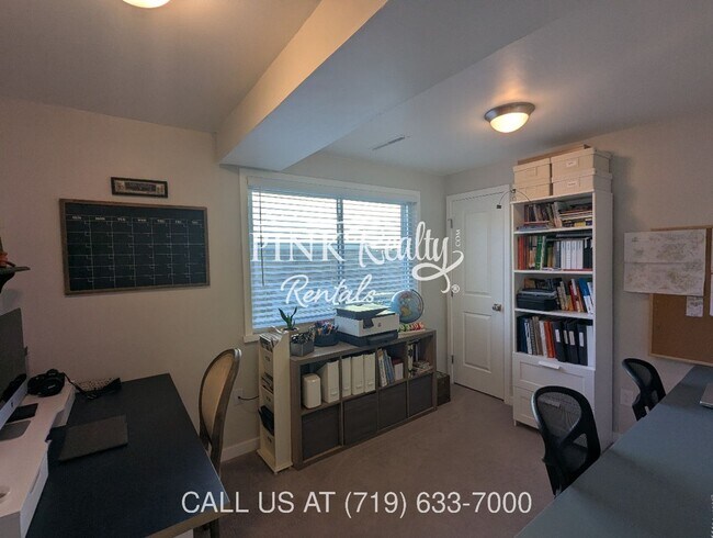 Building Photo - 3230 Breckenridge Dr W