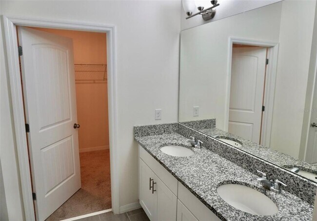 Building Photo - 9588 Jacques Alley