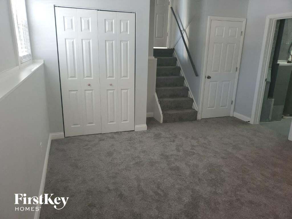 Building Photo - 4207 Edinburgh Dr