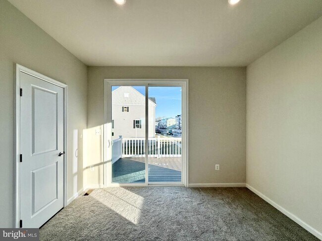 Building Photo - 9366 Tanfield Dr