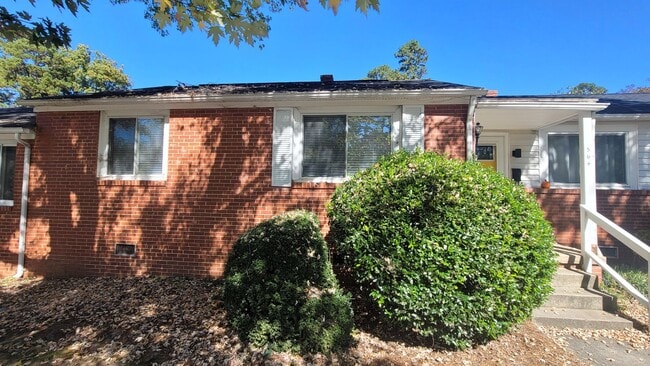 Building Photo - Adorable Sunset Hills Condo - 2BR/1ba