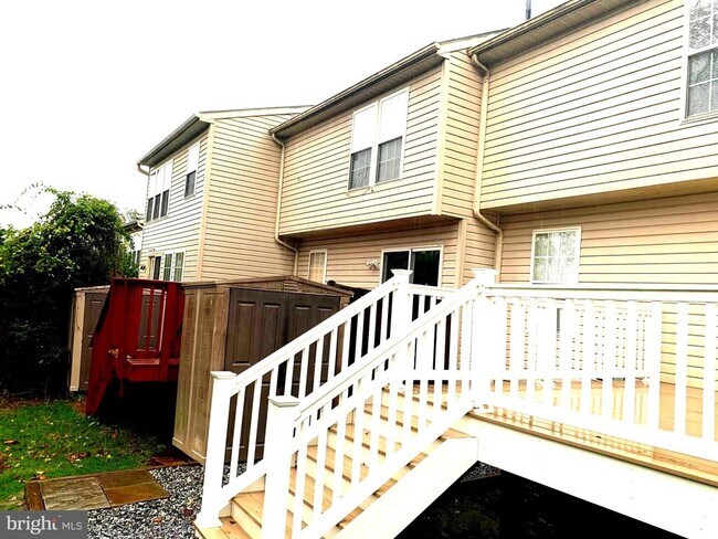 Building Photo - 7329 Granite Woods Ct