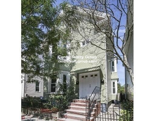 Building Photo - 377 Prospect St