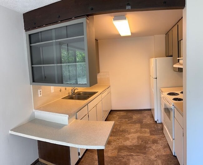 Building Photo - 1187