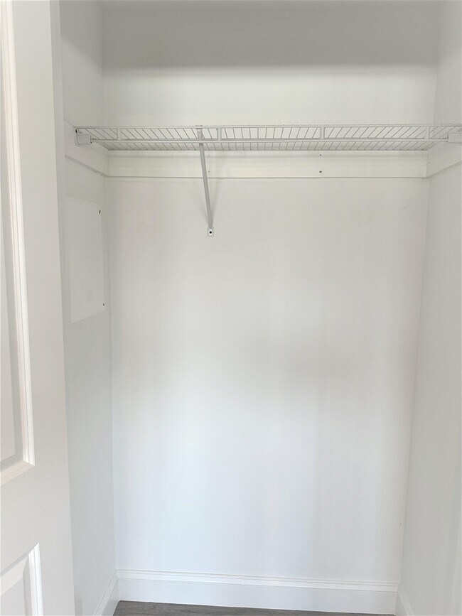 Building Photo - 530 Chestnut St