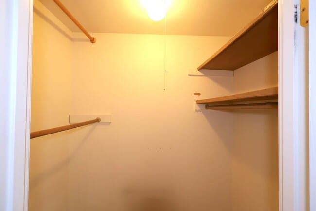 Building Photo - Charming 3-Bed, 2-Bath Home with 2 Car Garage & Covered Patio