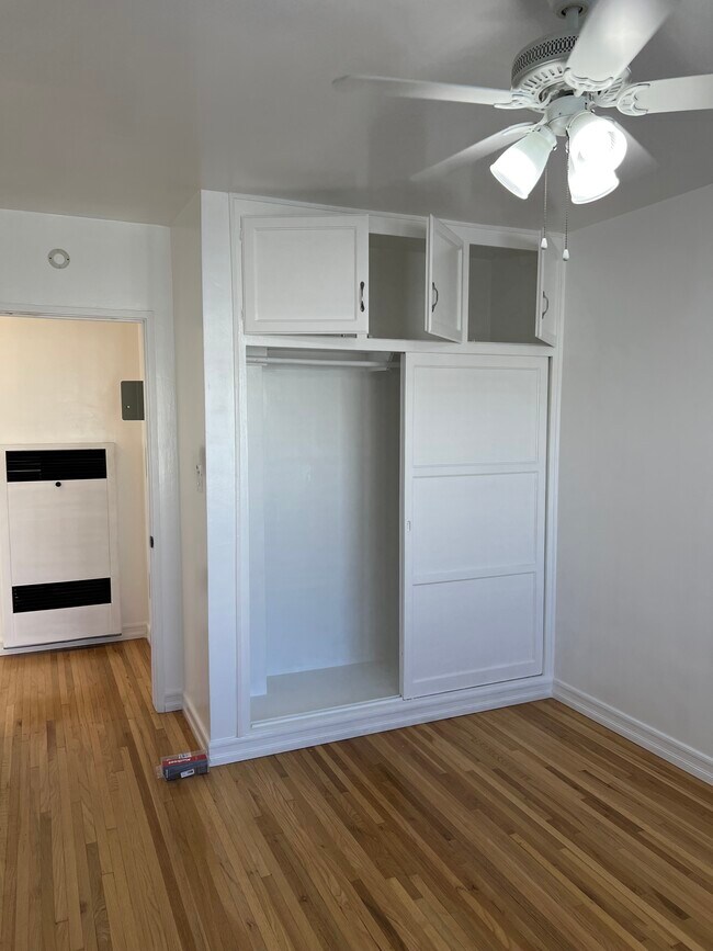 Bedroom - 1252 Franklin St