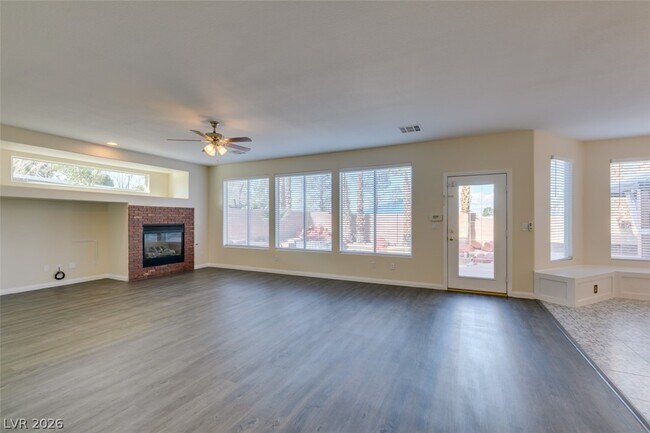 Building Photo - 2662 Sunday Grace Dr