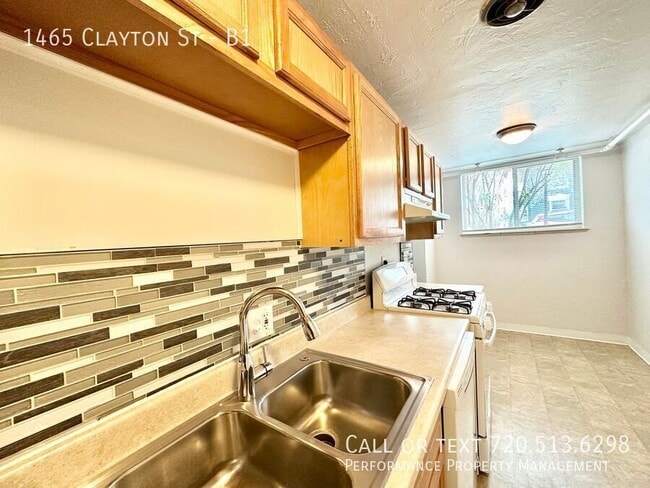 Building Photo - 1465 Clayton St
