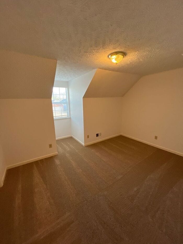 Building Photo - 605 Federal Ct