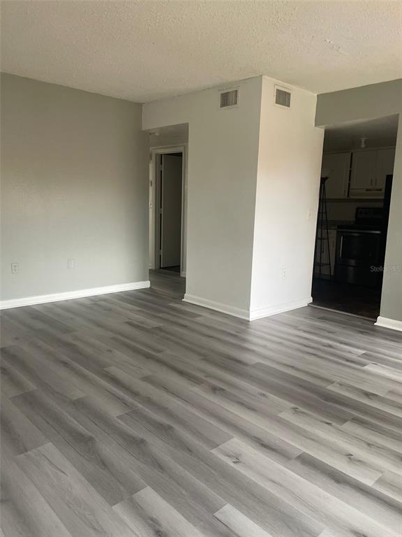 Building Photo - 746 McDougall Ct