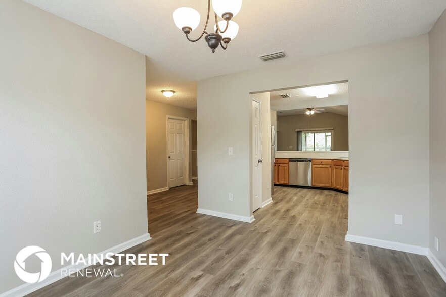 Building Photo - 96040 Piedmont Dr