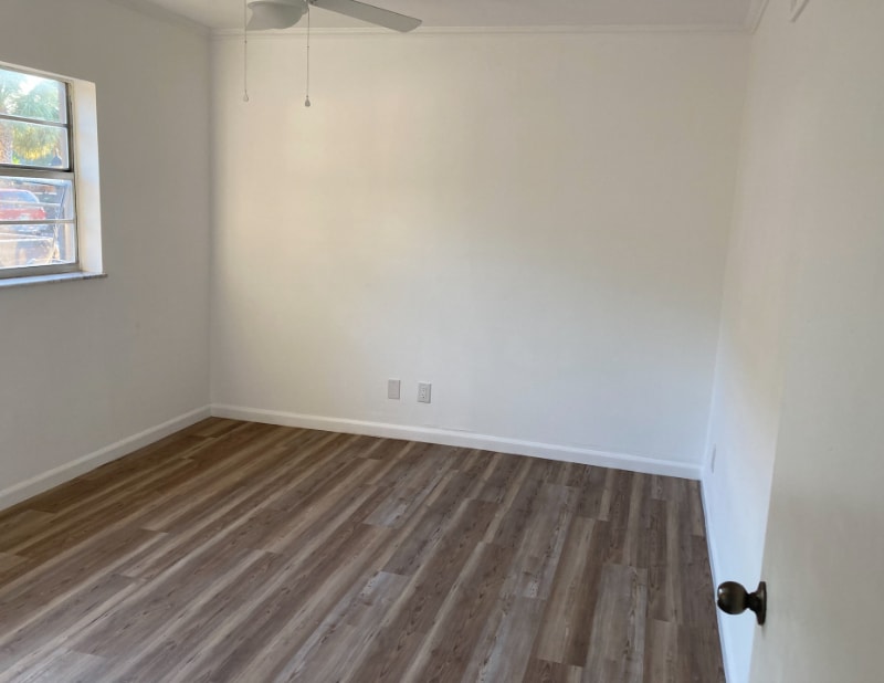 Building Photo - 1896 40th Ave