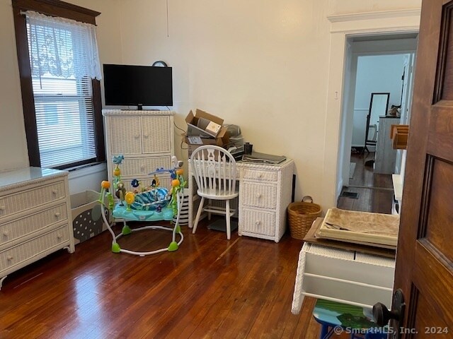 Building Photo - 118-120 Sutton Ave