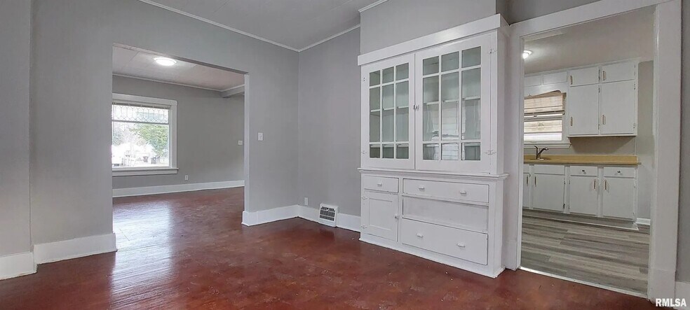 Building Photo - 3113 N New York Ave