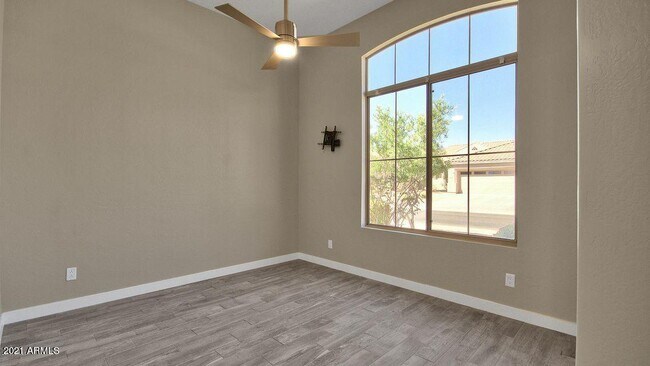 Building Photo - 13491 E Estrella Ave