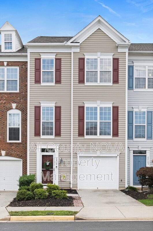 Building Photo - 22707 High Haven Terrace