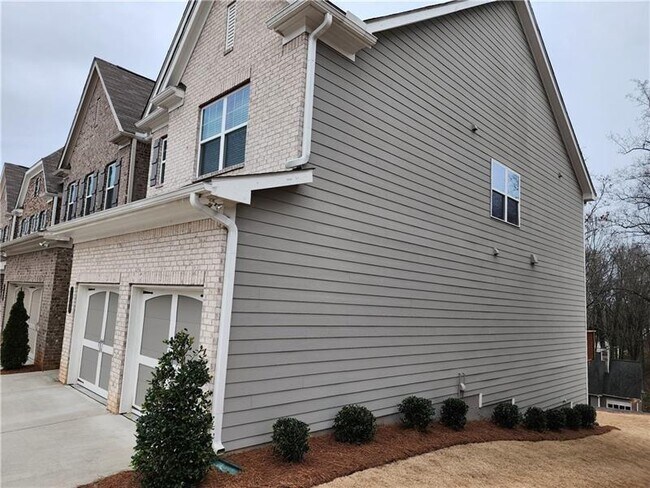 Building Photo - 1366 Endicott Ct