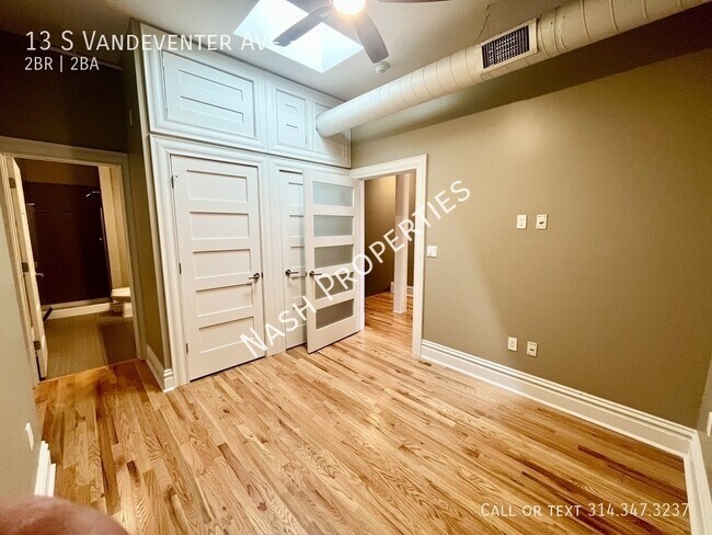 Building Photo - 13 S Vandeventer Ave