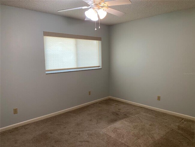 Building Photo - 8666 SW 92nd Ln