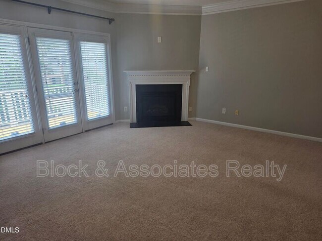 Building Photo - 124 Braeside Ct
