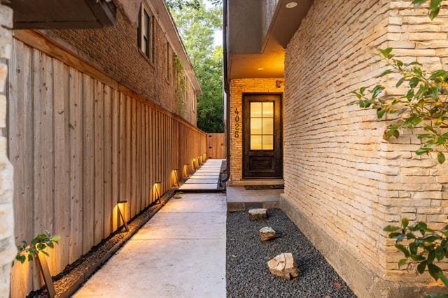 Building Photo - 4025 Hawthorne Ave