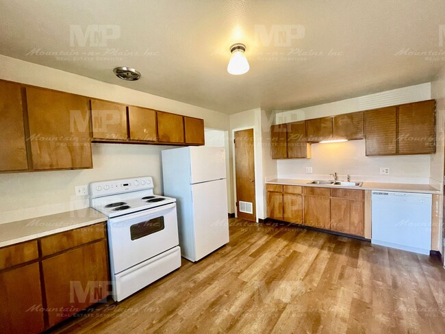 Building Photo - 1113 Hays St