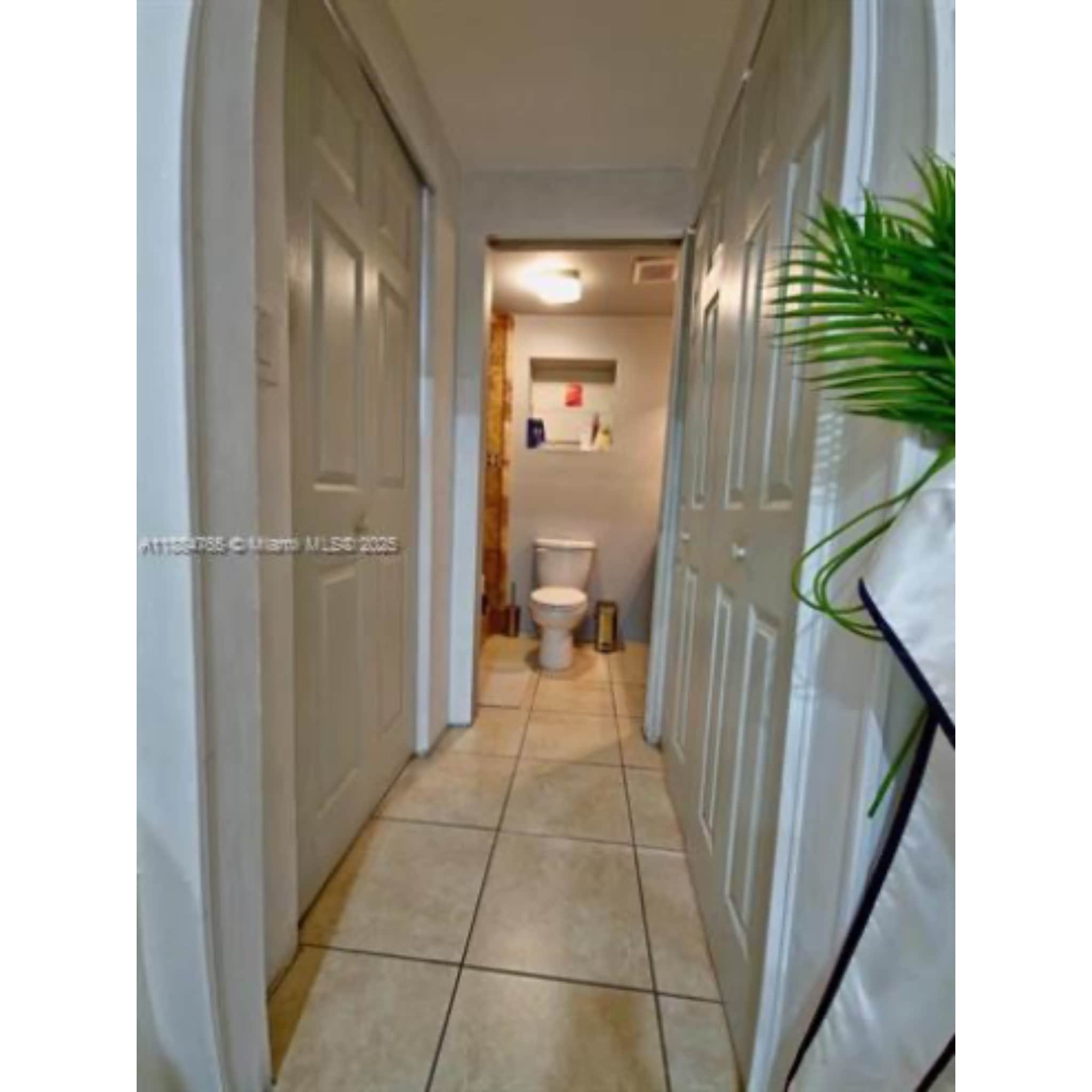 Building Photo - 3324 NW 14th St