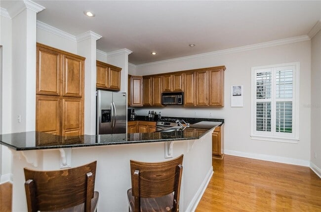 Building Photo - 924 Hemingway Cir