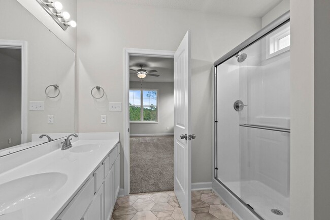 Building Photo - Townhouse For Rent in Holly Ridge