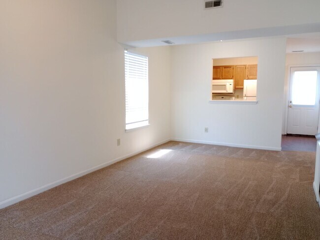 Building Photo - 3527-3529 Prescott Dr.