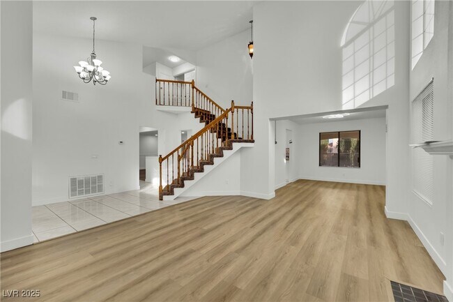 Building Photo - 2812 Waterview Dr