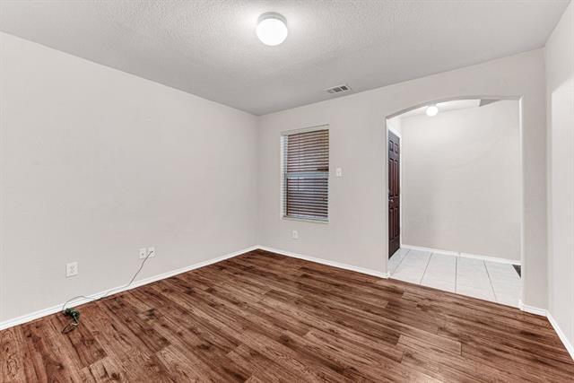 Building Photo - 10059 Wake Bridge Dr