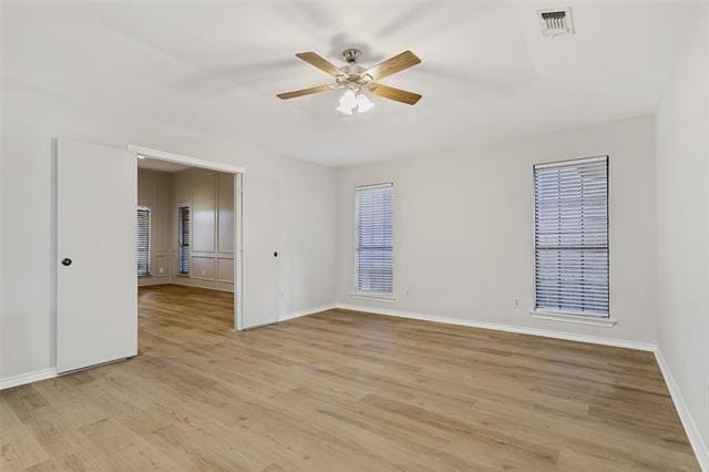 Building Photo - 1617 Century Oaks Dr