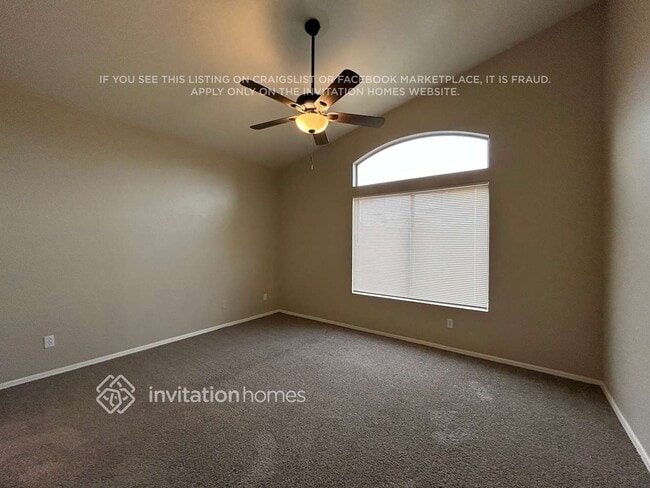 Building Photo - 1902 N 106th Ln