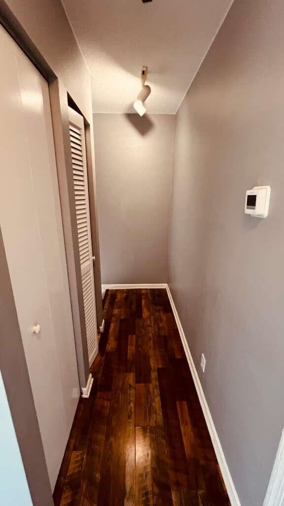 Building Photo - 4735 SW 14th St