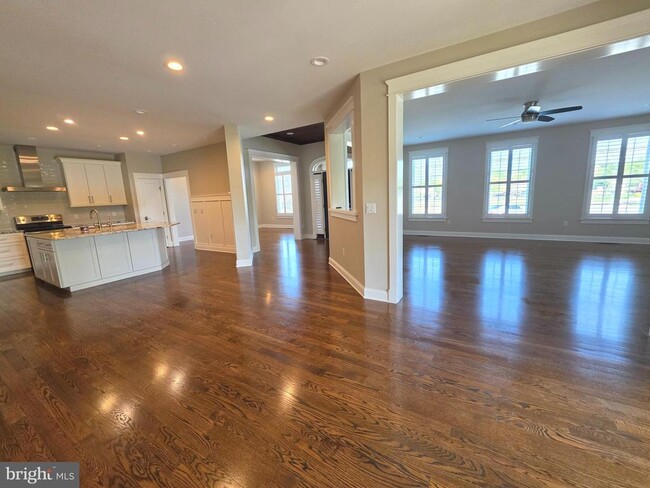 Building Photo - 94 Wolf Creek Cir