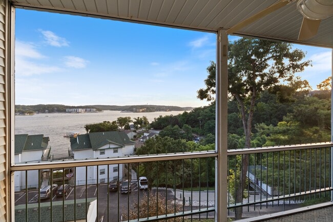 Building Photo - 1407 Harbour Towne Dr