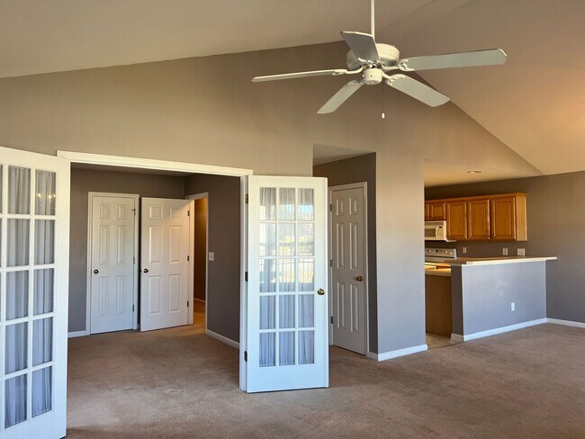 Building Photo - NOW AVAILABLE IN INTERNATIONAL CLUB - MURRELLS INLET!!