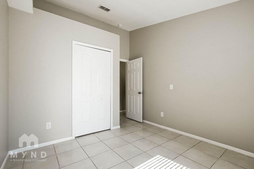 Building Photo - 1481 Harbin Dr