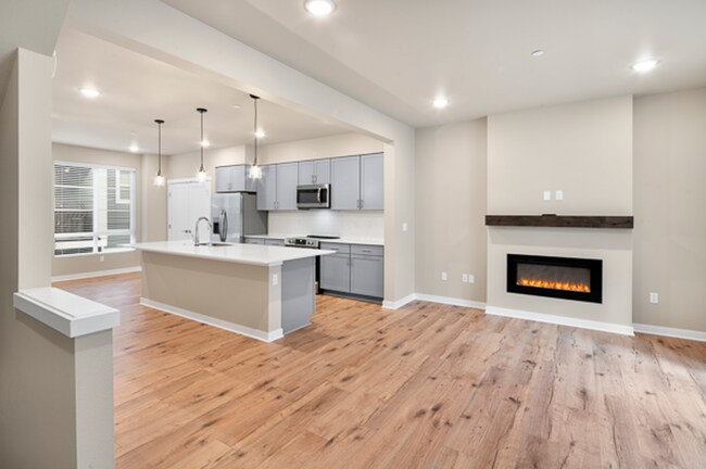 Building Photo - 6636 NE 188th Ct