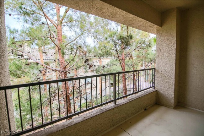 Building Photo - 7135 S Durango Dr