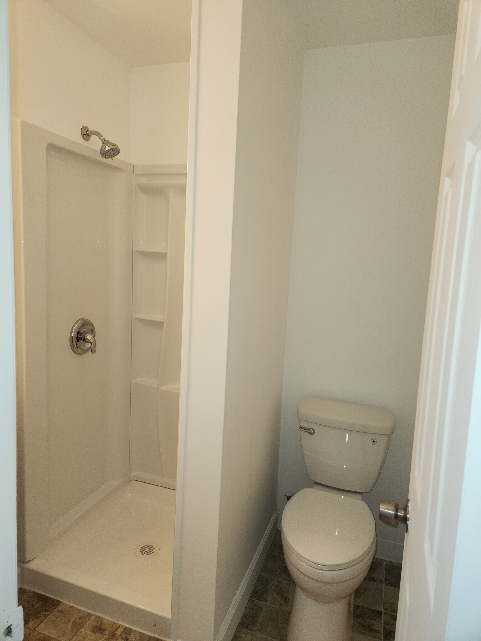 Building Photo - 121 Cozy Lake Rd