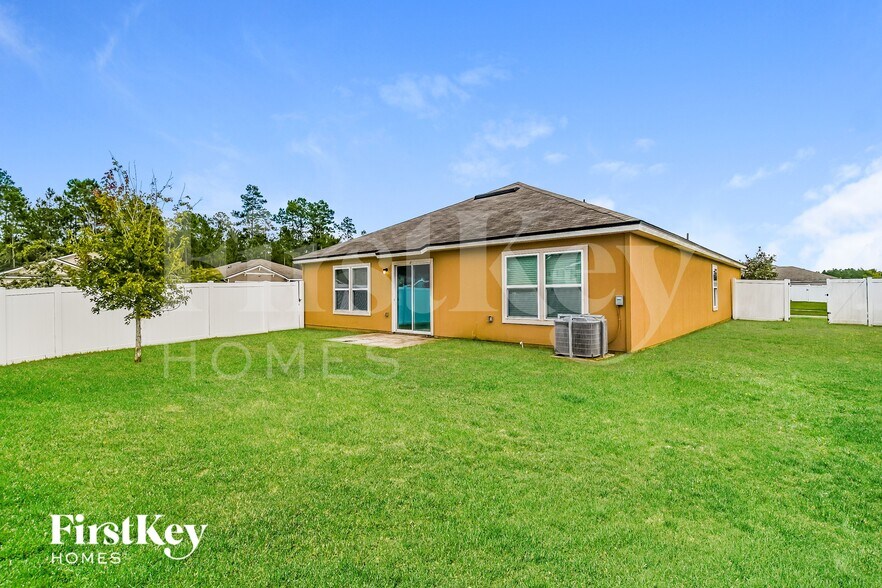 Building Photo - 1958 Tyson Lake Dr