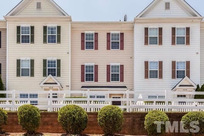 Building Photo - 1121 Consortium Dr.