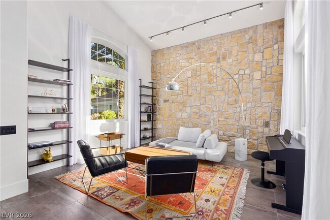 Building Photo - 9301 St James Cir