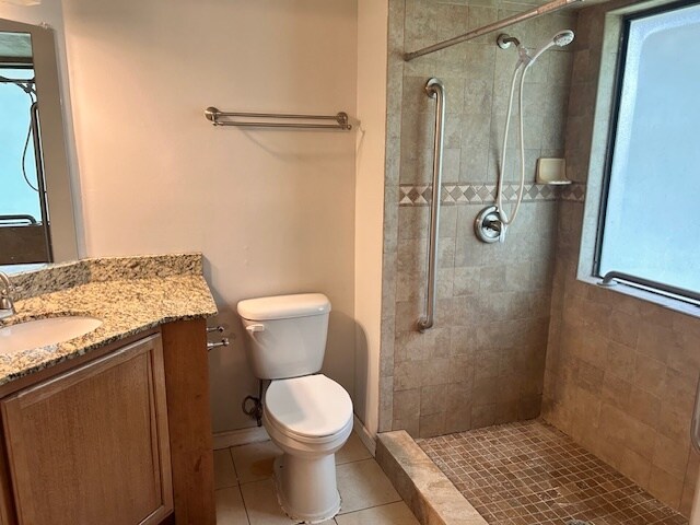 Building Photo - 4294 Tanglewilde Dr S