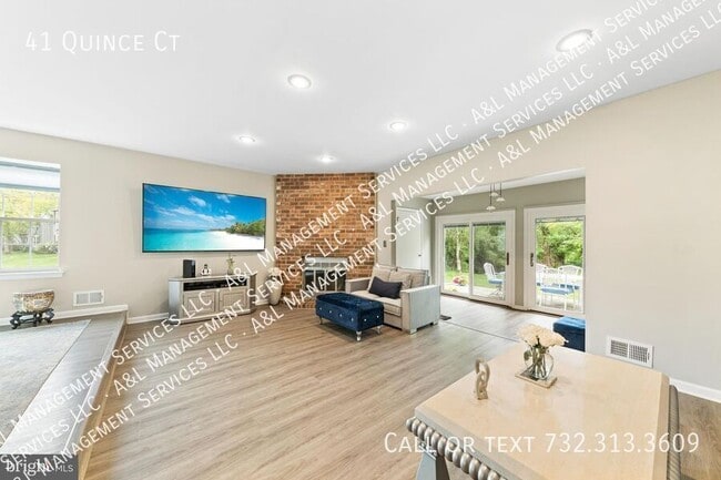 Building Photo - 41 Quince Ct