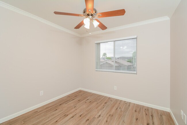 Building Photo - 4955 W Oraibi Dr