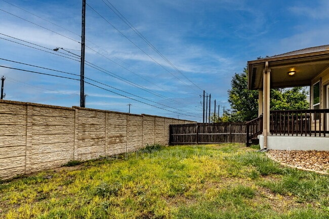 Building Photo - 12119 Sugarberry Way
